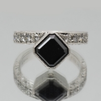 P{ PT900  a  ubN_Ch _Ch O 13 TCYύX܂ a4