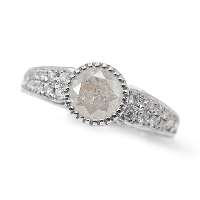����P�{ PT900 UV�u�� 1.32ct 0.6ct �_�C�������h�����O ������ ����a���� �������� 13�� �T�C�Y�ύX����܂� �a����4��