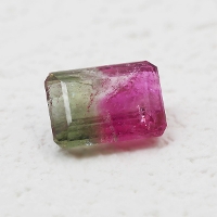 ���o�C�J���[�g���}���� �I�N�^�S�� 1.11ct  ����1�� <br><br>��������̃��[�X���g�p���ẴJ�X�^�}�C�Y�����󂯂ł��܂��B�a����10��