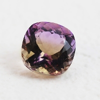 ���A���g���� �N�b�V���� 2.06ct  ����1�� <br><br>��������̃��[�X���g�p���ẴJ�X�^�}�C�Y�����󂯂ł��܂��B