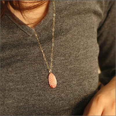 ���ɉf�����_���A�̐[�C�X��y���_���g�g�b�v   PT900 K18 K10�Ή� 