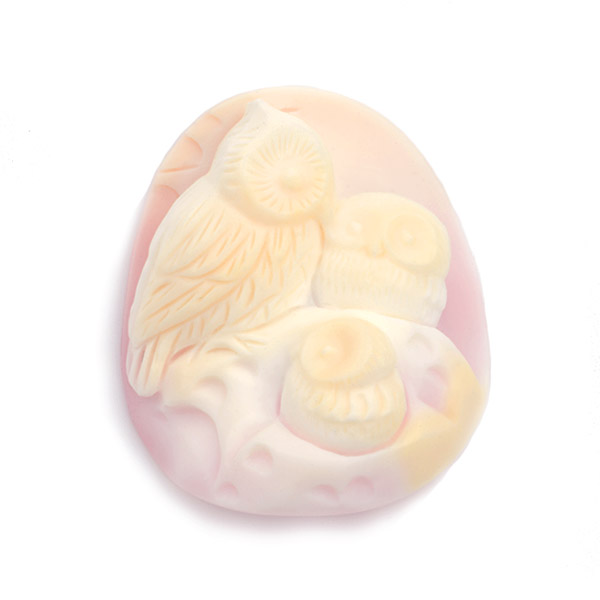 京都ジュエリー】縁起の良いフクロウ コンクシェルカメオ ルース 42mm